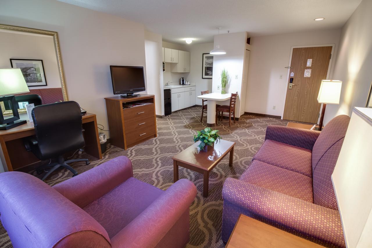 Ashmore Inn And Suites Lubbock Eksteriør bilde