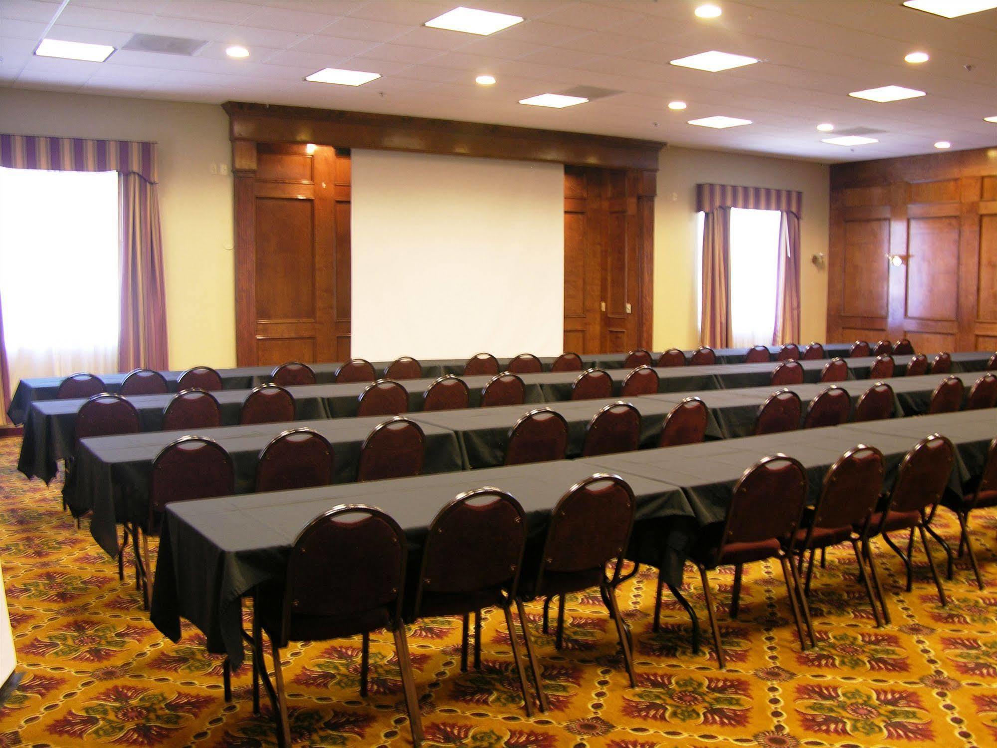 Ashmore Inn And Suites Lubbock Eksteriør bilde